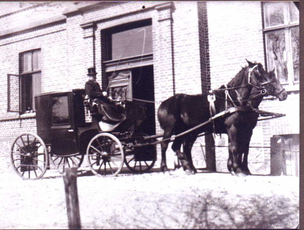 der landauer ist vorgefahren!